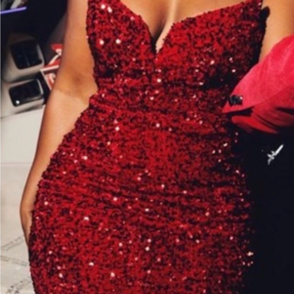 Elegant Red Sequin Dress